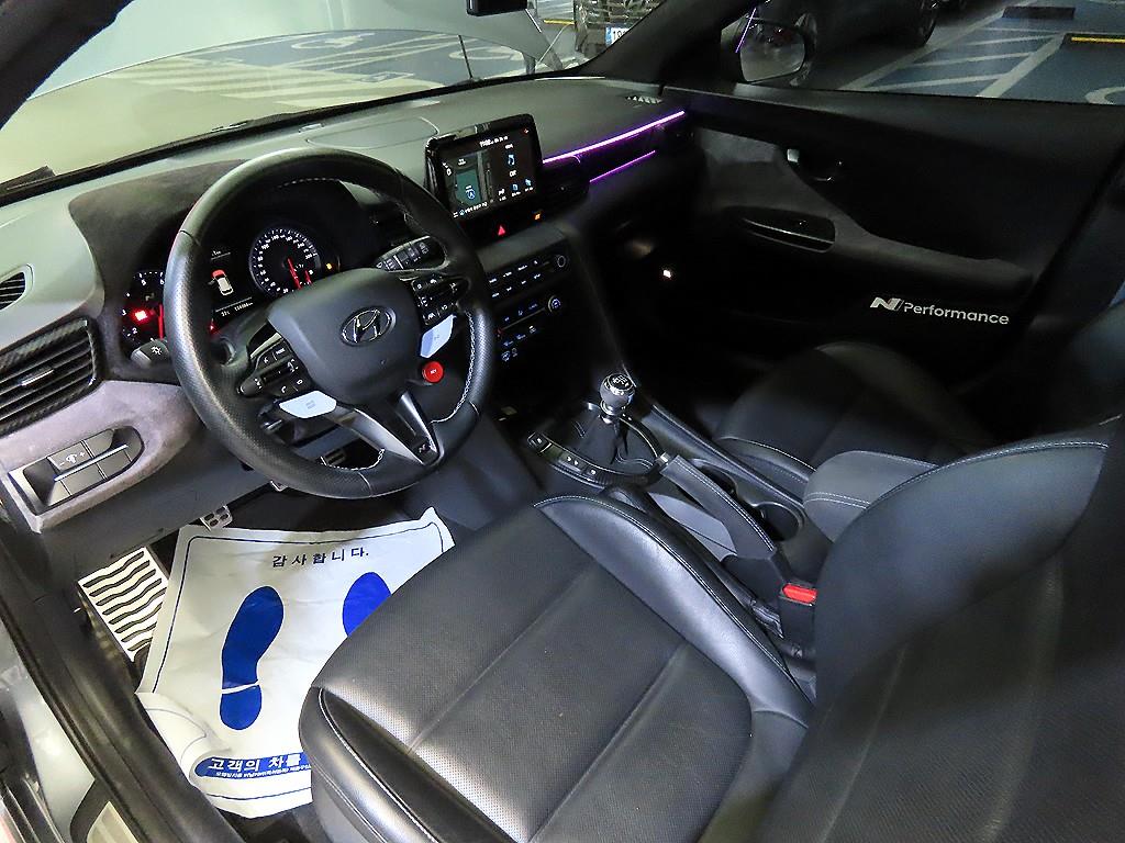 HYUNDAI Veloster - Vista 10