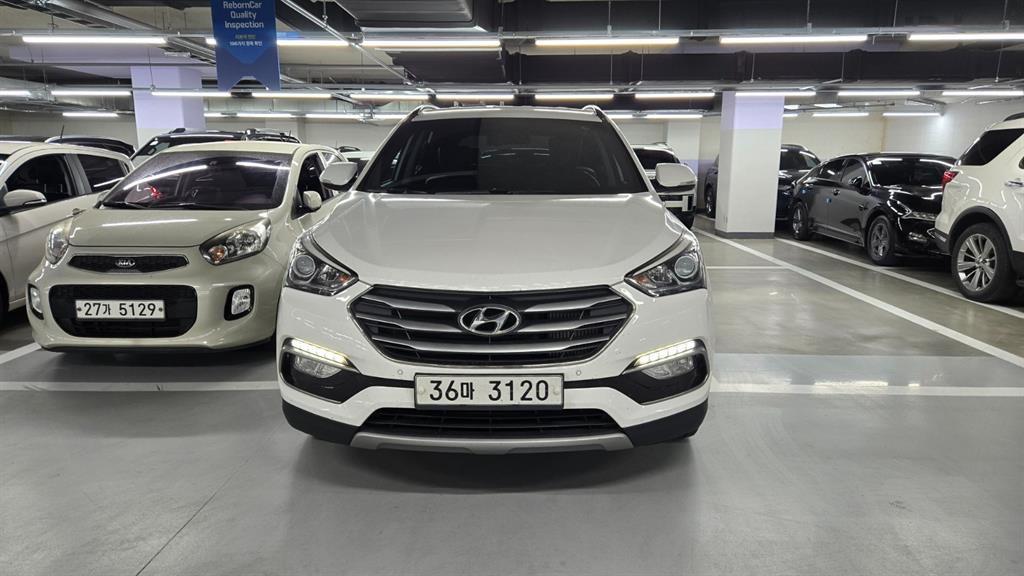 HYUNDAI Santa Fe 2017