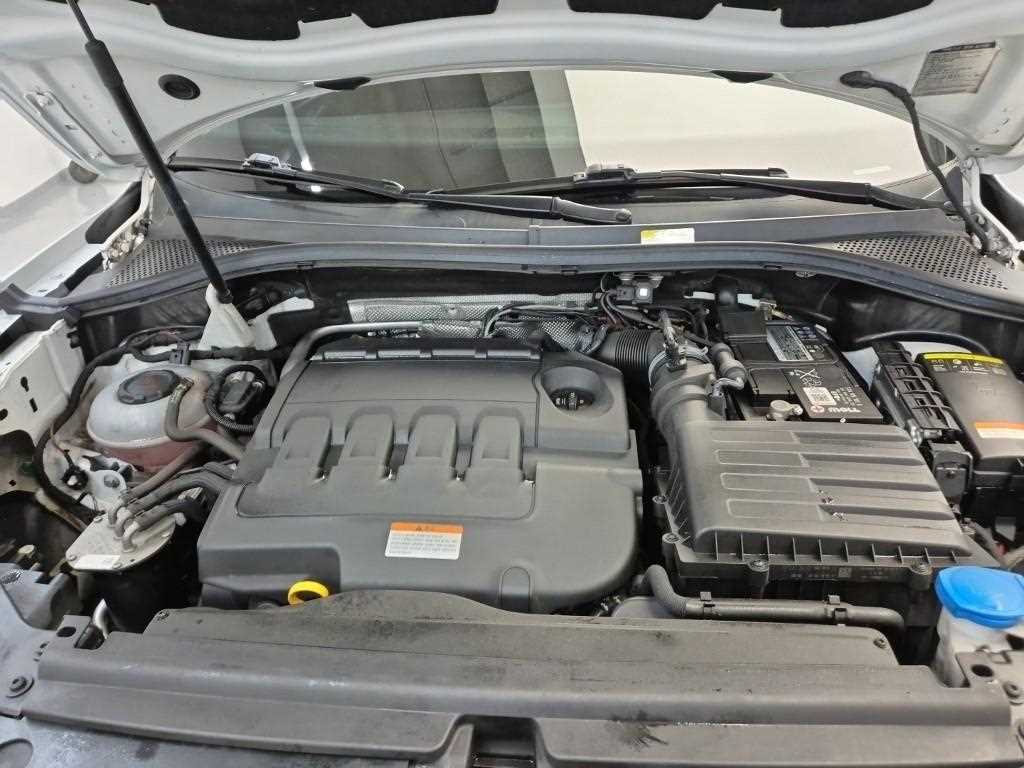 Volkswagen Tiguan - Vista 5