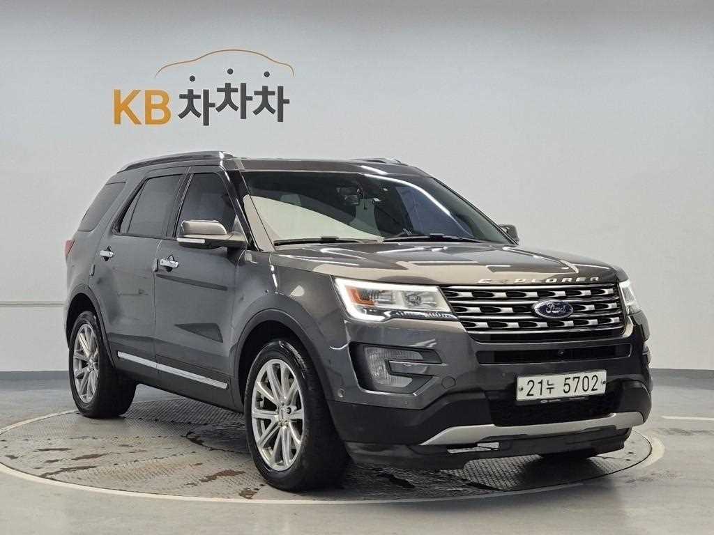 Ford Explorer - Vista 4