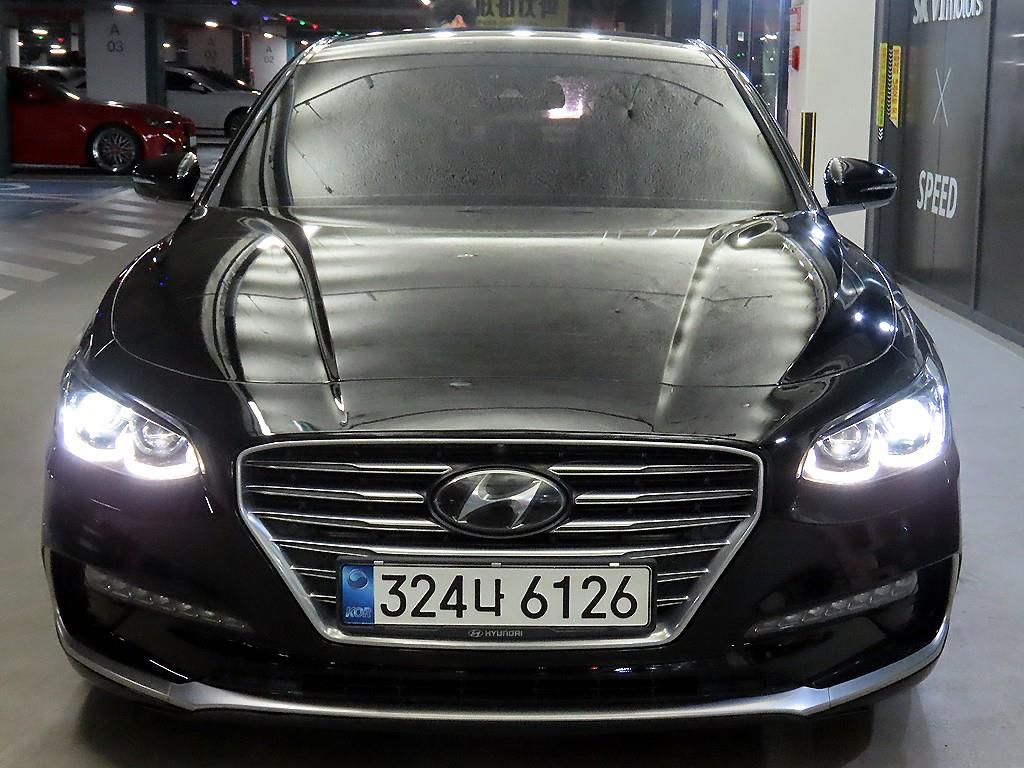 HYUNDAI Grandeur - Vista 2