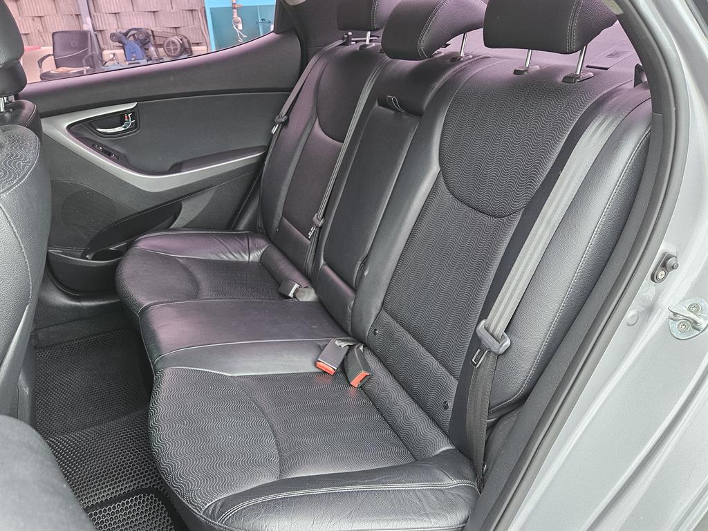 HYUNDAI Avante 2013 Gris - Importación desde Corea - HF Imports Iquique - Foto 15