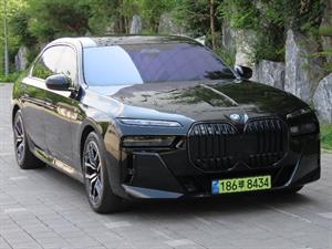 BMW 7 Series - Vista 4