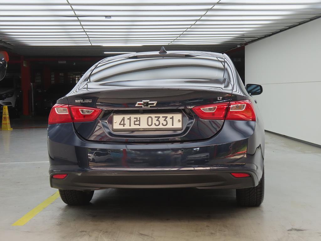 Chevrolet Malibu - Vista 3