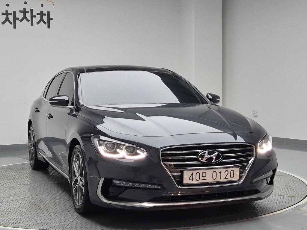 HYUNDAI Grandeur - Vista 4