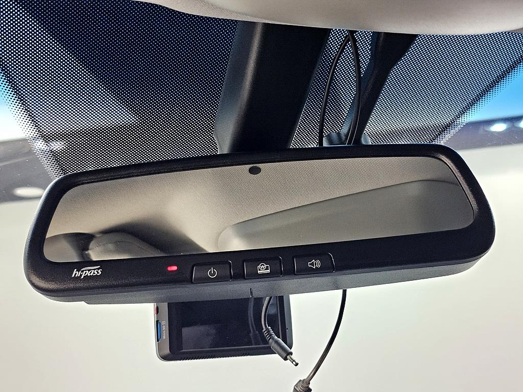Ssangyong Korando - Vista 12