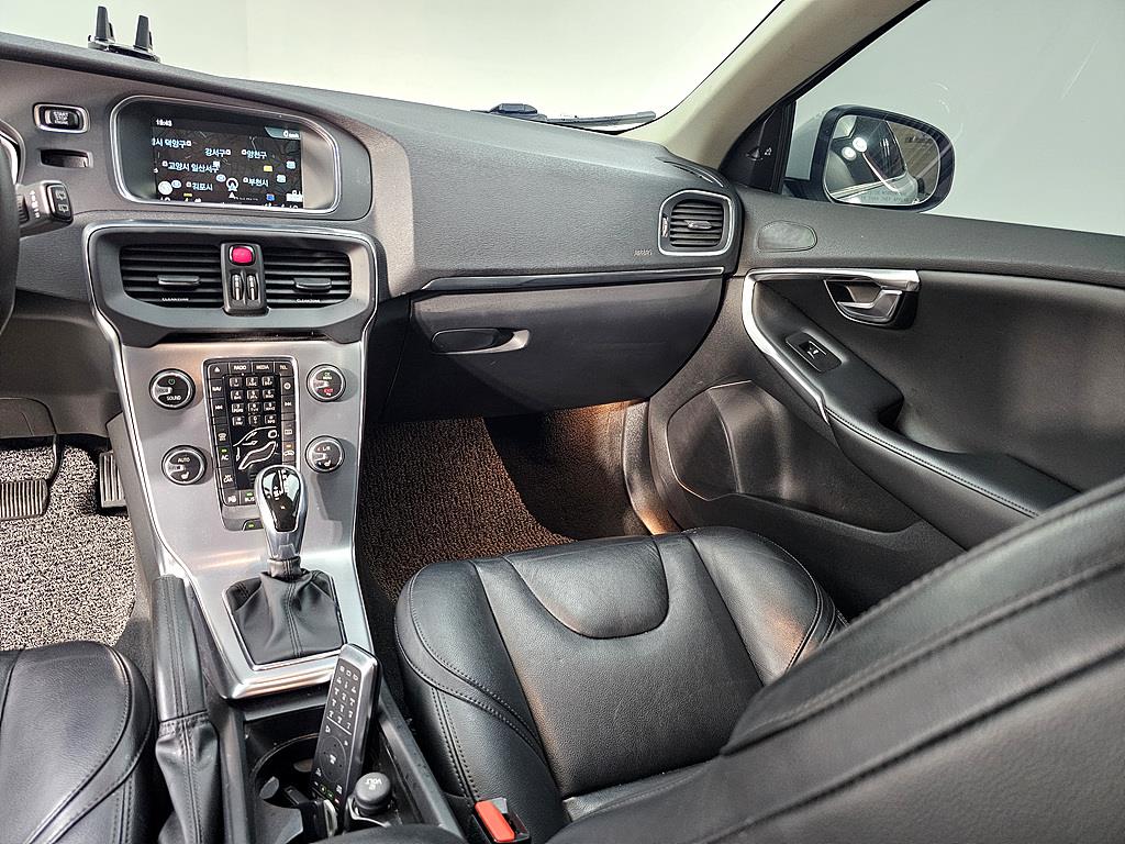 Volvo V40 - Vista 10