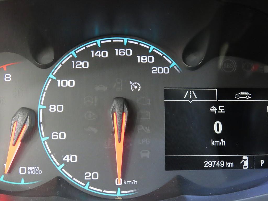 Chevrolet Spark - Vista 12