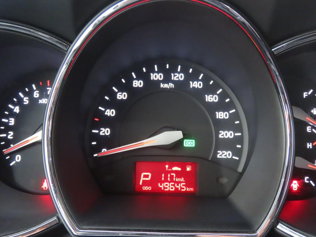 KIA Pride - Vista 8