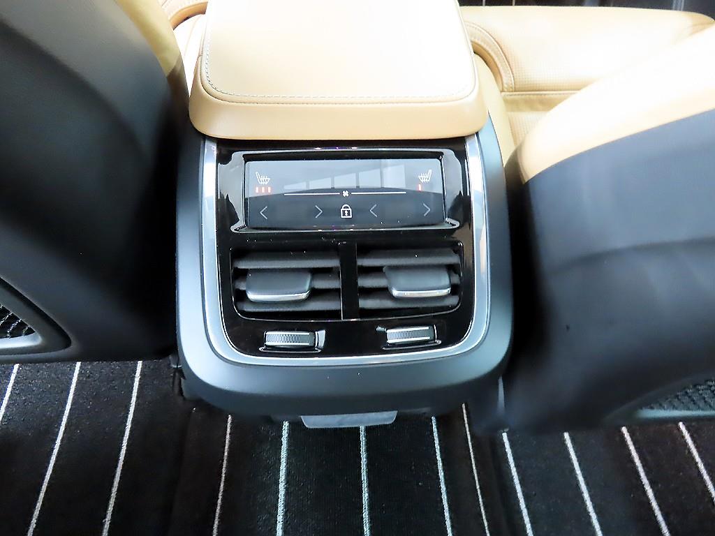 Volvo XC90 - Vista 12