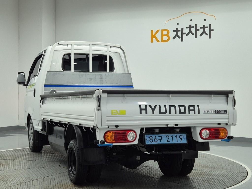 Small Truck Cargo (small) - Vista 4