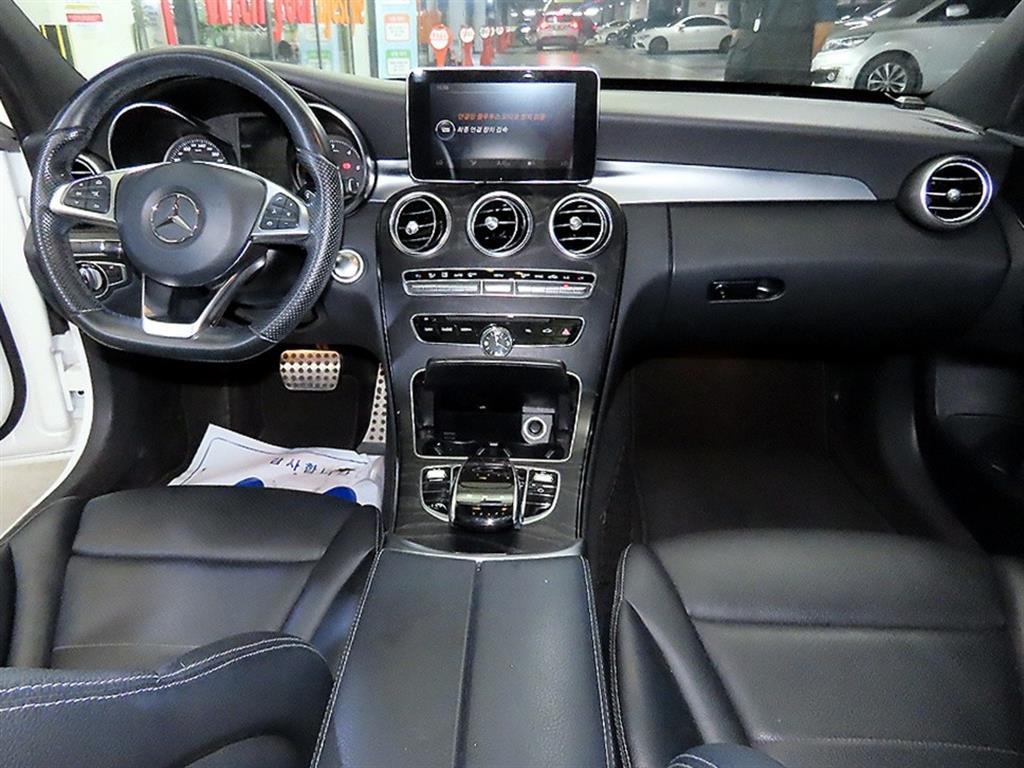 Mercedes Benz C Class - Vista 10