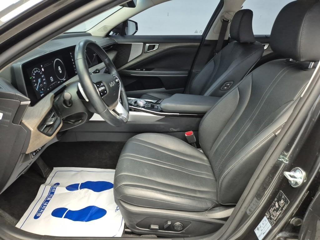 KIA K8 - Vista 11