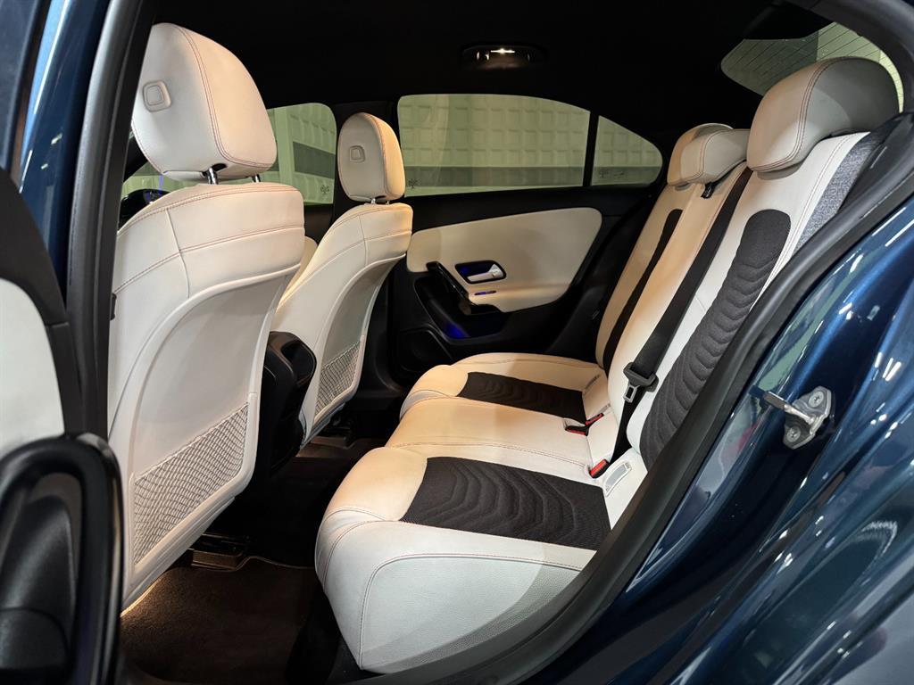Mercedes Benz A Class - Vista 2