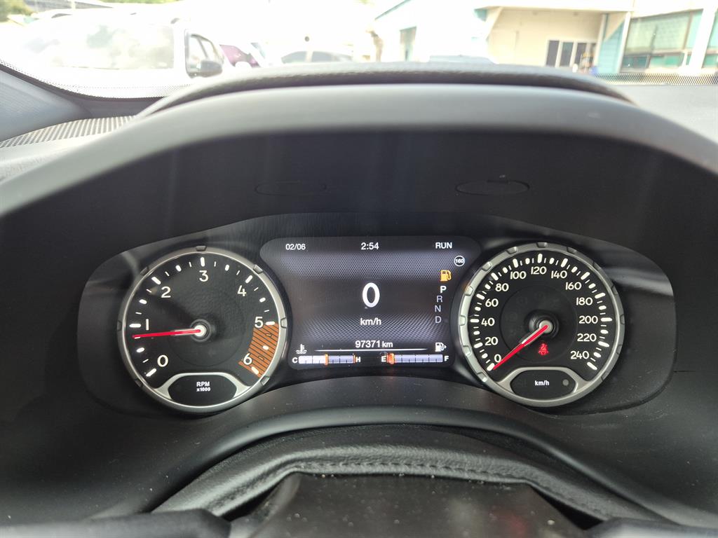 Jeep Renegade - Vista 7