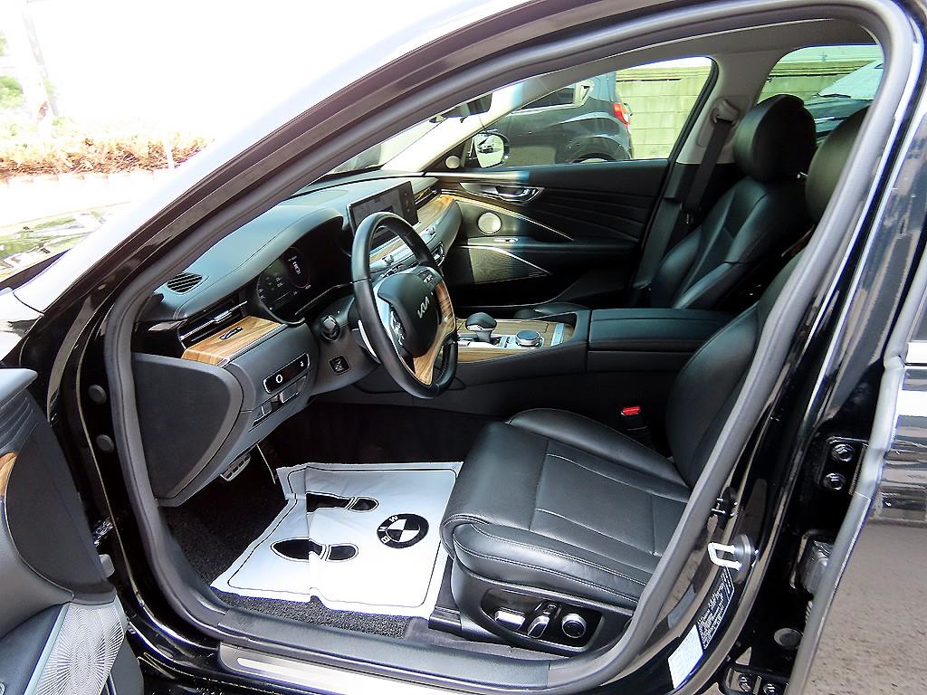 KIA K9 - Vista 5