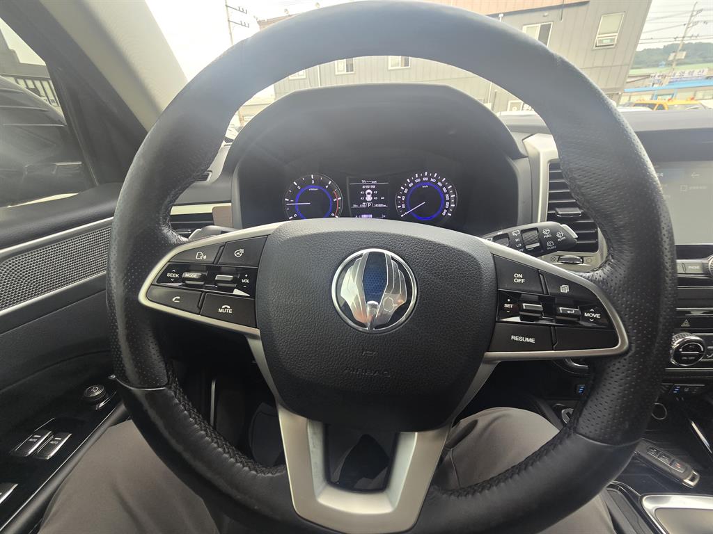Ssangyong Rexton - Vista 8