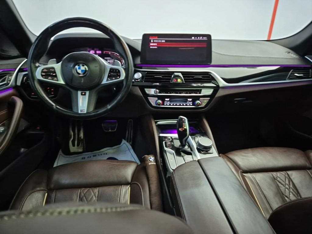 BMW 5 Series - Vista 7