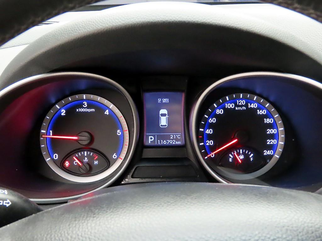 HYUNDAI Santa Fe - Vista 6