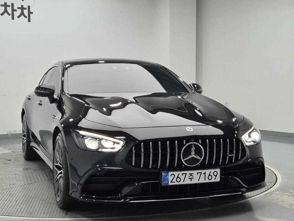 Mercedes Benz AMG GT - Vista 4