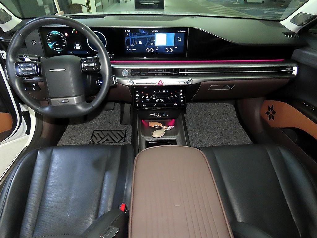 HYUNDAI Grandeur - Vista 10