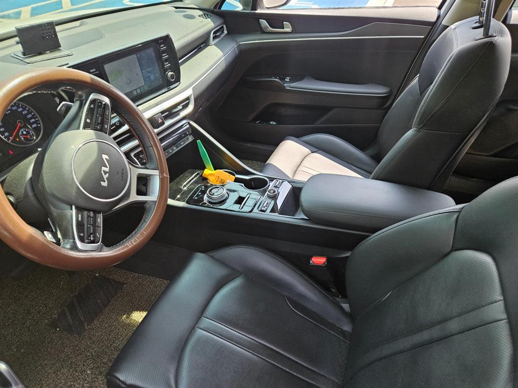 KIA K5 - Vista 8