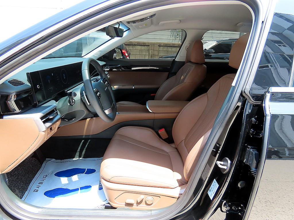 HYUNDAI Grandeur - Vista 5