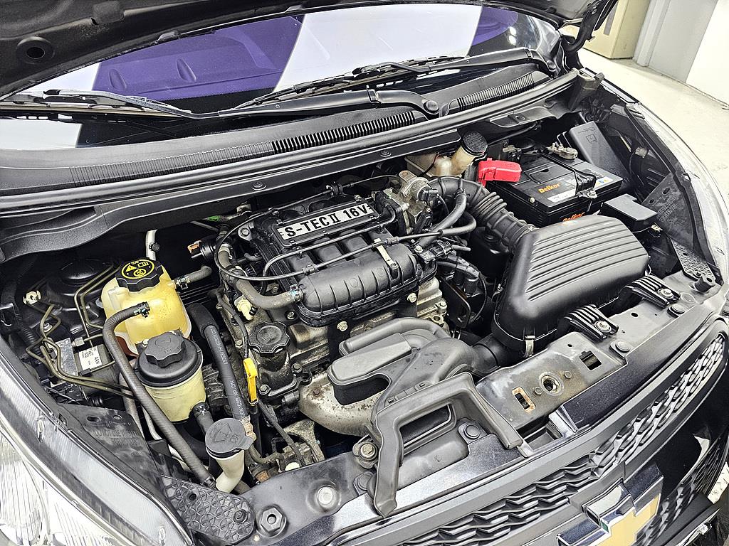 Chevrolet Spark - Vista 6