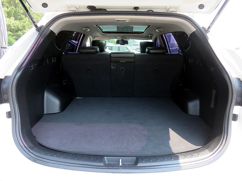 HYUNDAI Santa Fe - Vista 5
