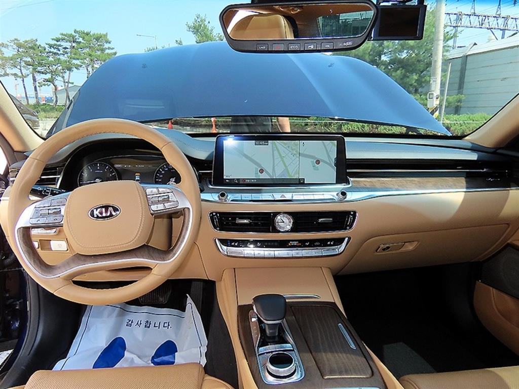 KIA K9 - Vista 7