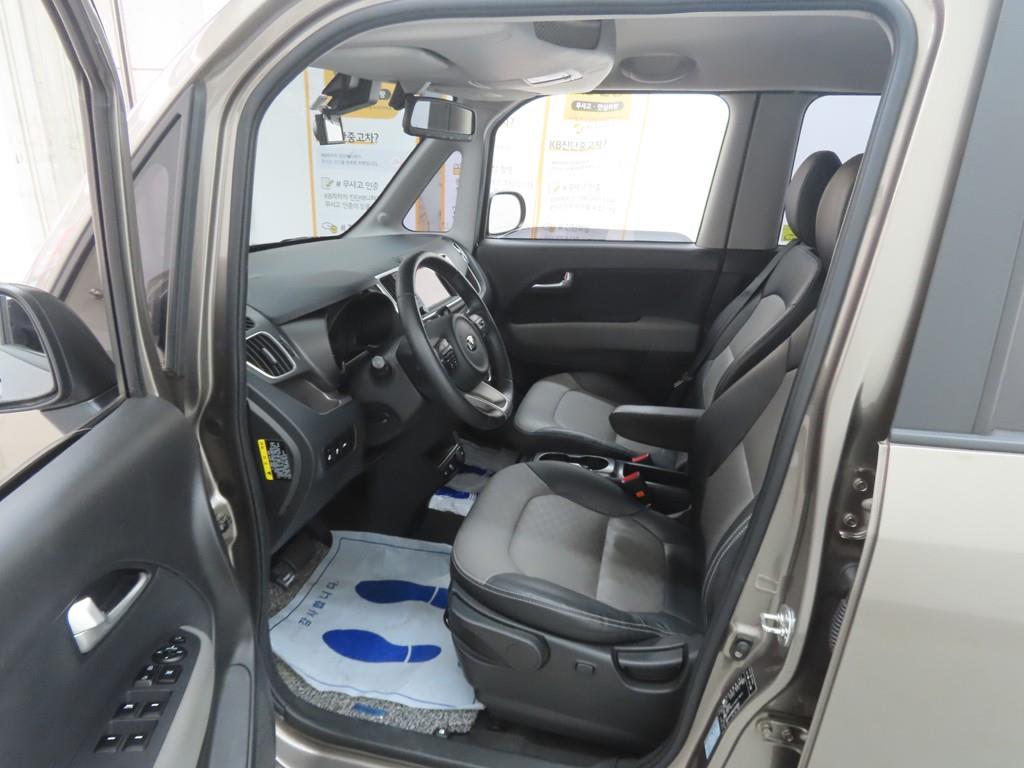 KIA Ray - Vista 5
