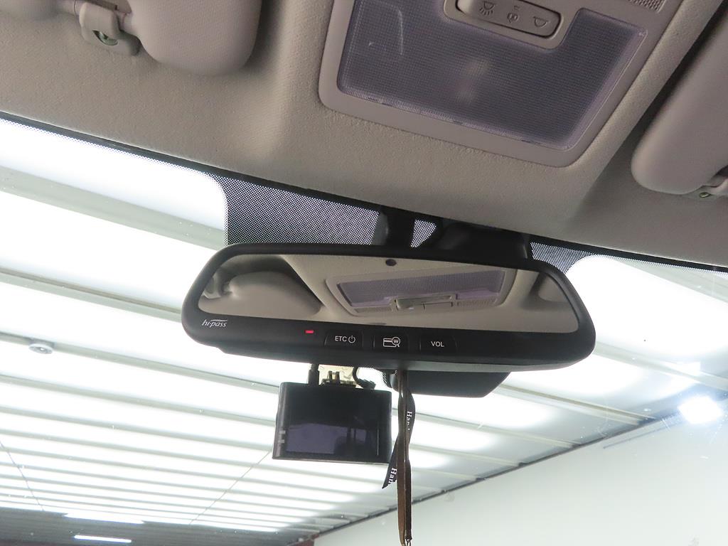HYUNDAI Venue - Vista 12