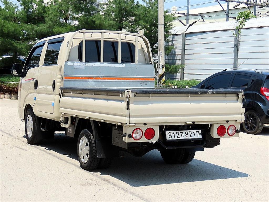 Small Truck Cargo (small) - Vista 3