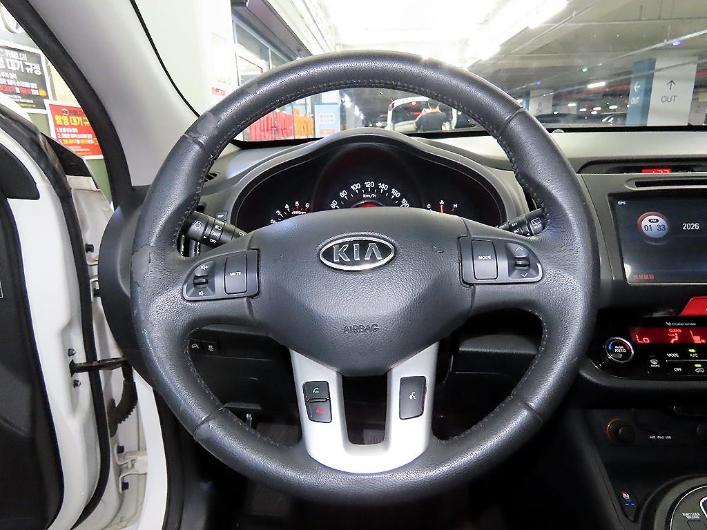 KIA Sportage - Vista 8