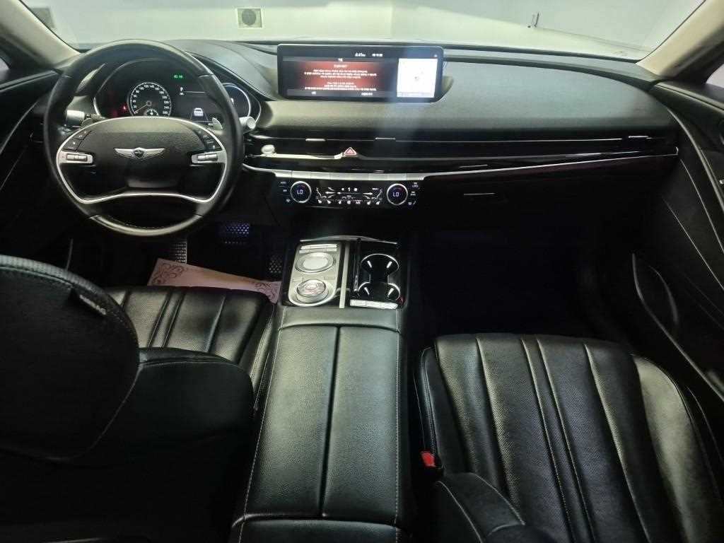Genesis G80 - Vista 7