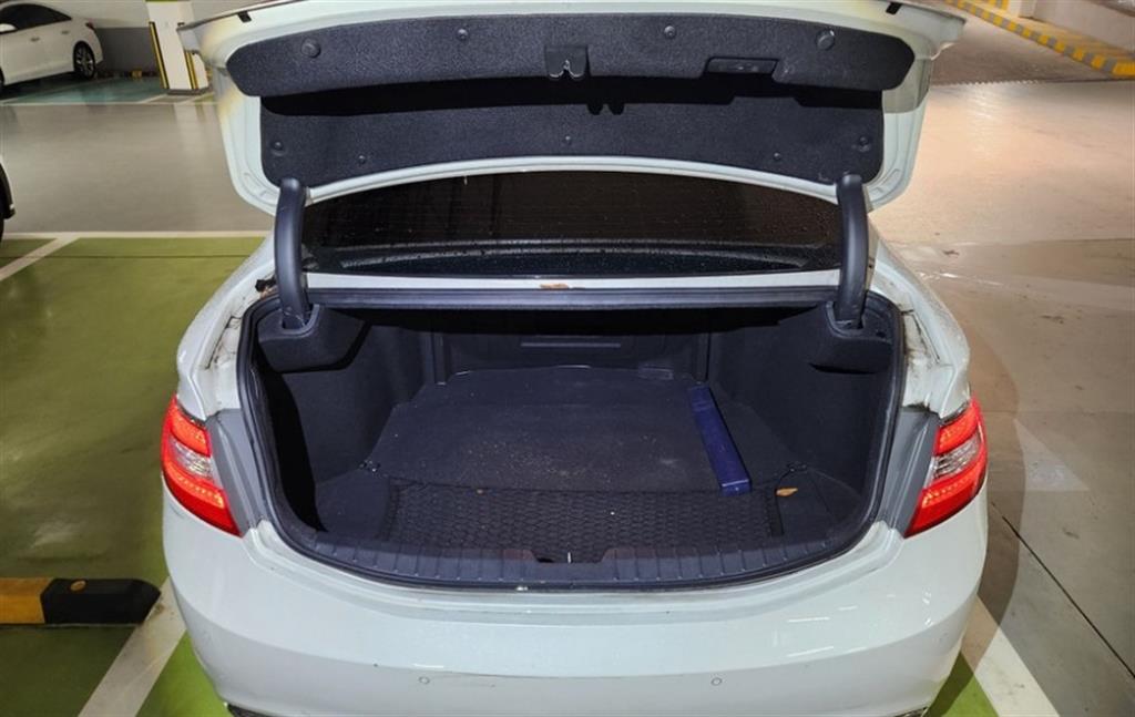 HYUNDAI Grandeur - Vista 6