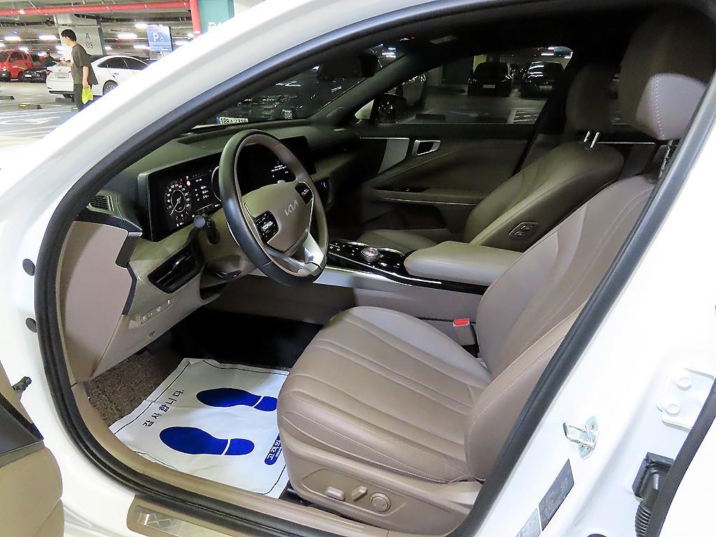 KIA K8 - Vista 6