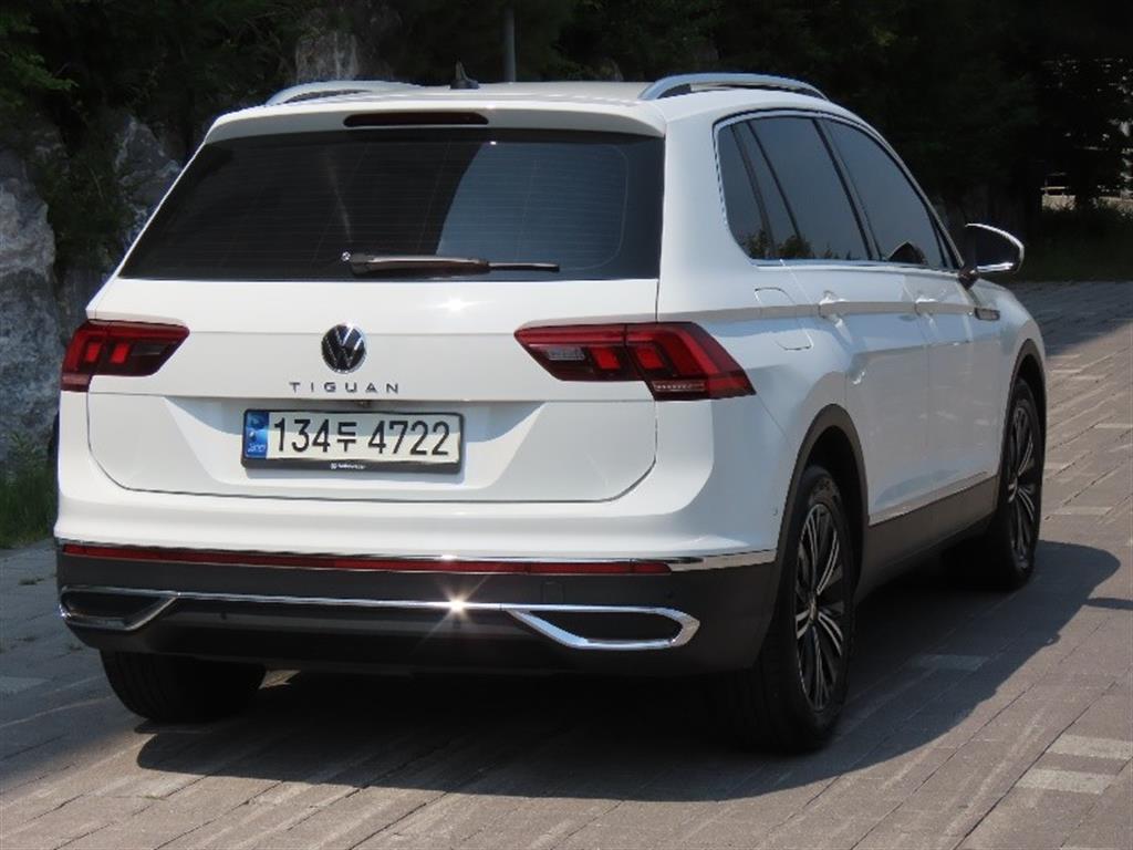 Volkswagen Tiguan - Vista 5