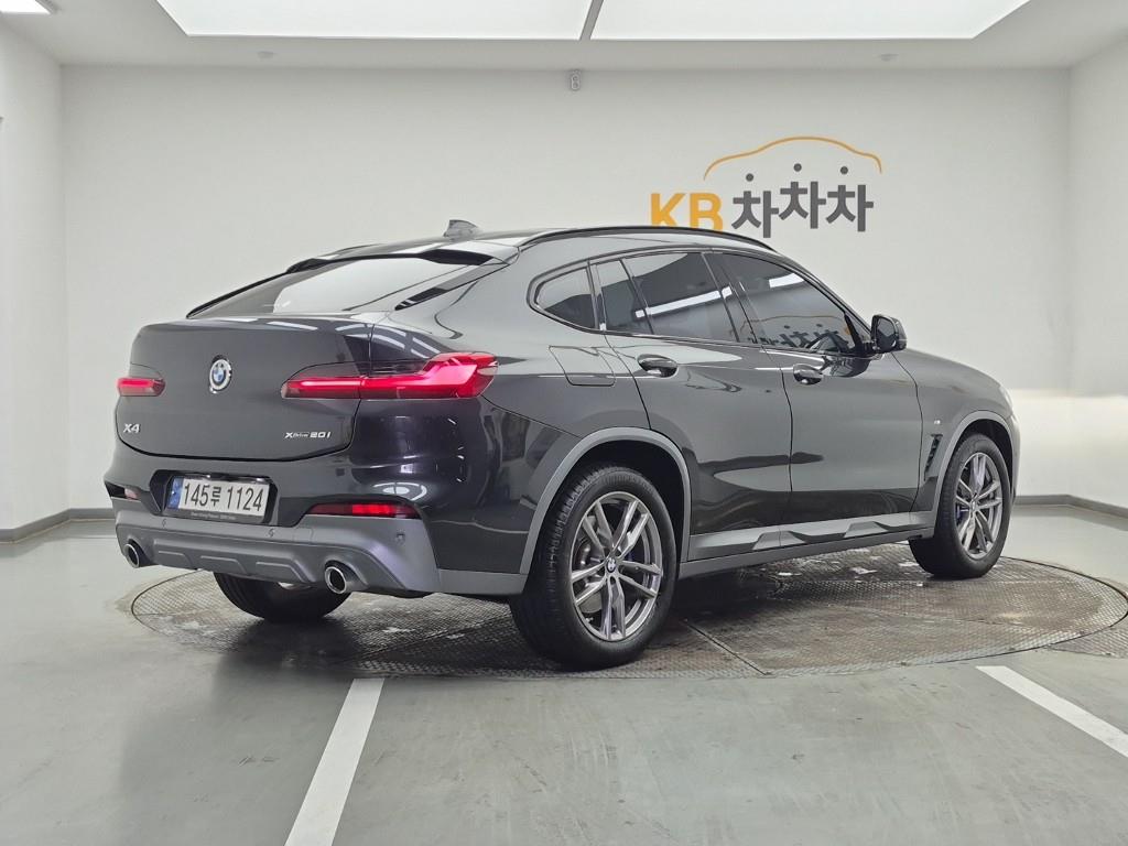 BMW X4 - Vista 4