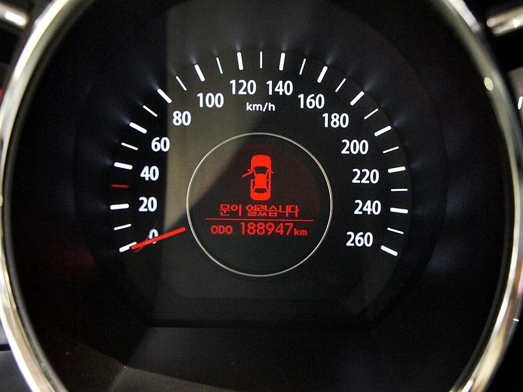 KIA K5 2013 the color of pearl - Importación desde Corea - HF Imports Iquique - Foto 9