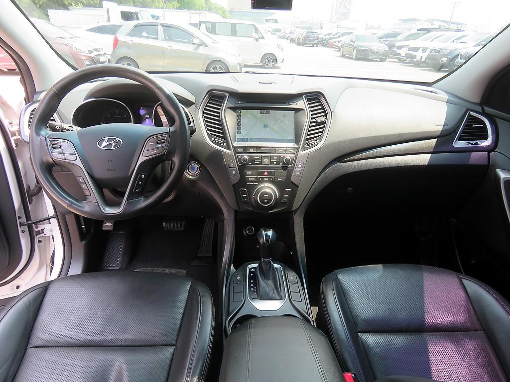 HYUNDAI Santa Fe - Vista 8