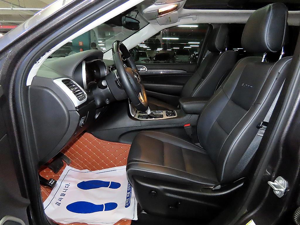 Jeep Cherokee - Vista 10