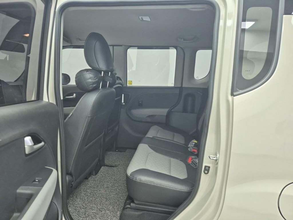 KIA Ray - Vista 12