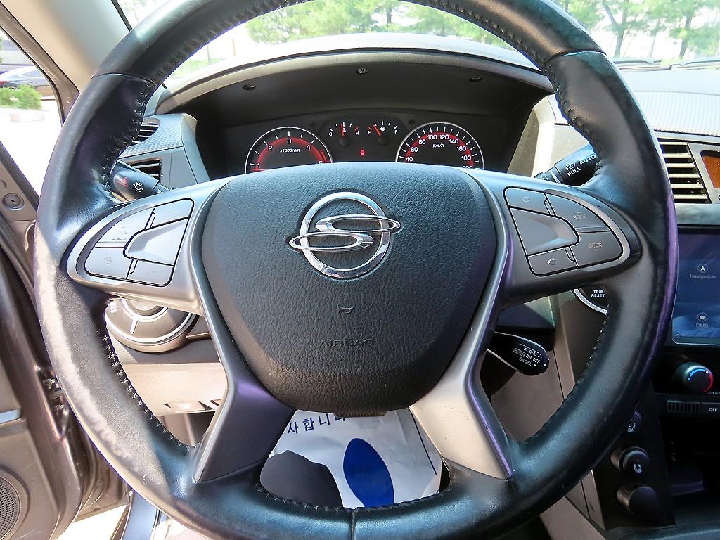Ssangyong Korando - Vista 8