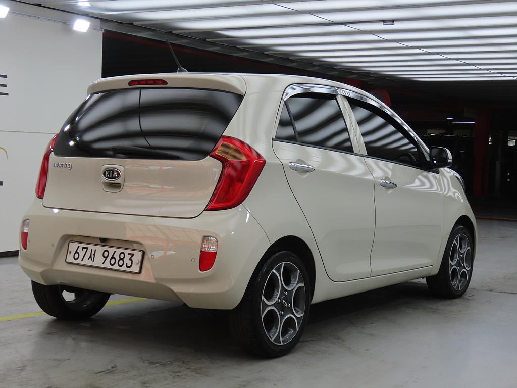 KIA Morning - Vista 3