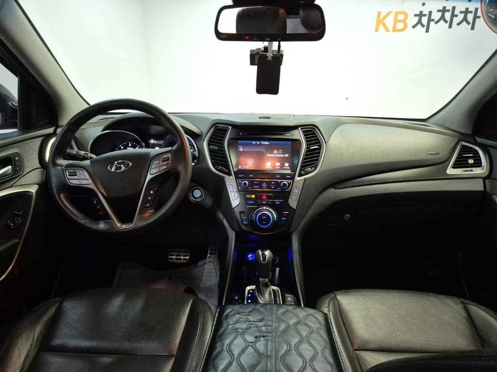 HYUNDAI Santa Fe - Vista 7