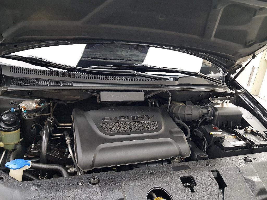 KIA Carnival - Vista 6