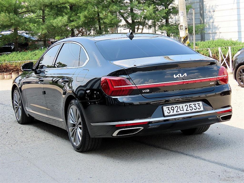 KIA K9 - Vista 3