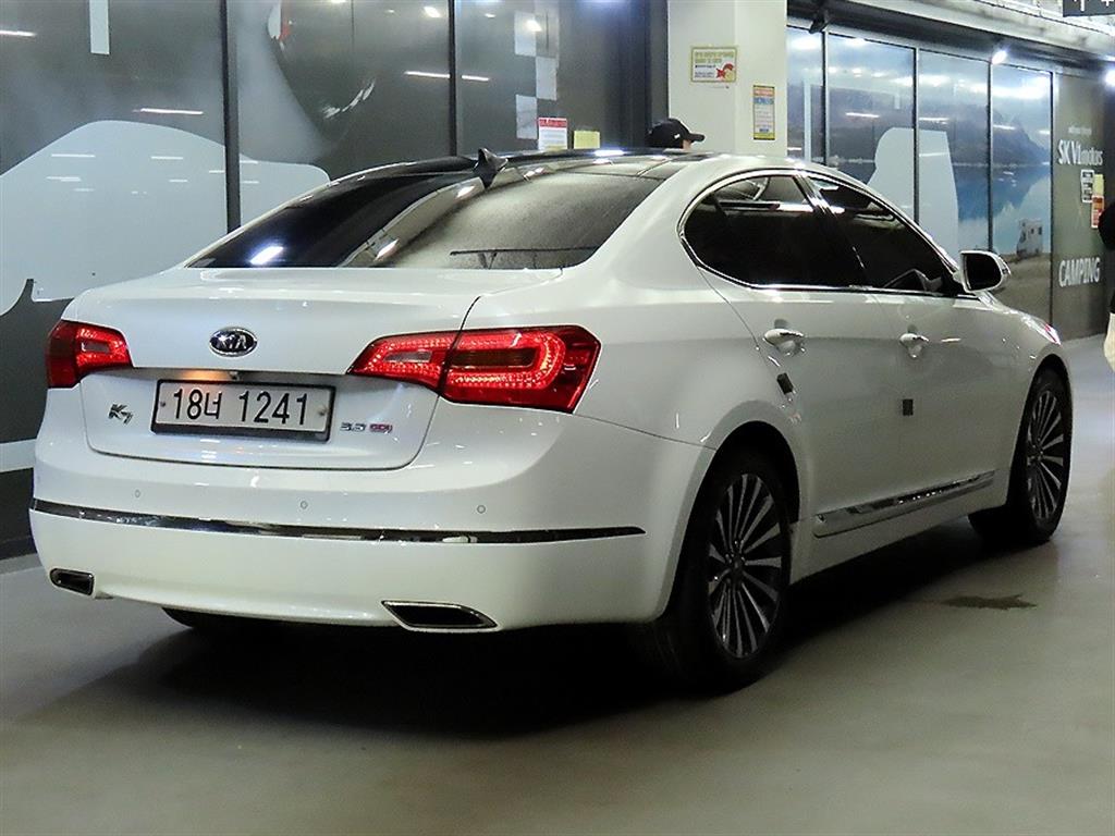KIA K7 - Vista 4