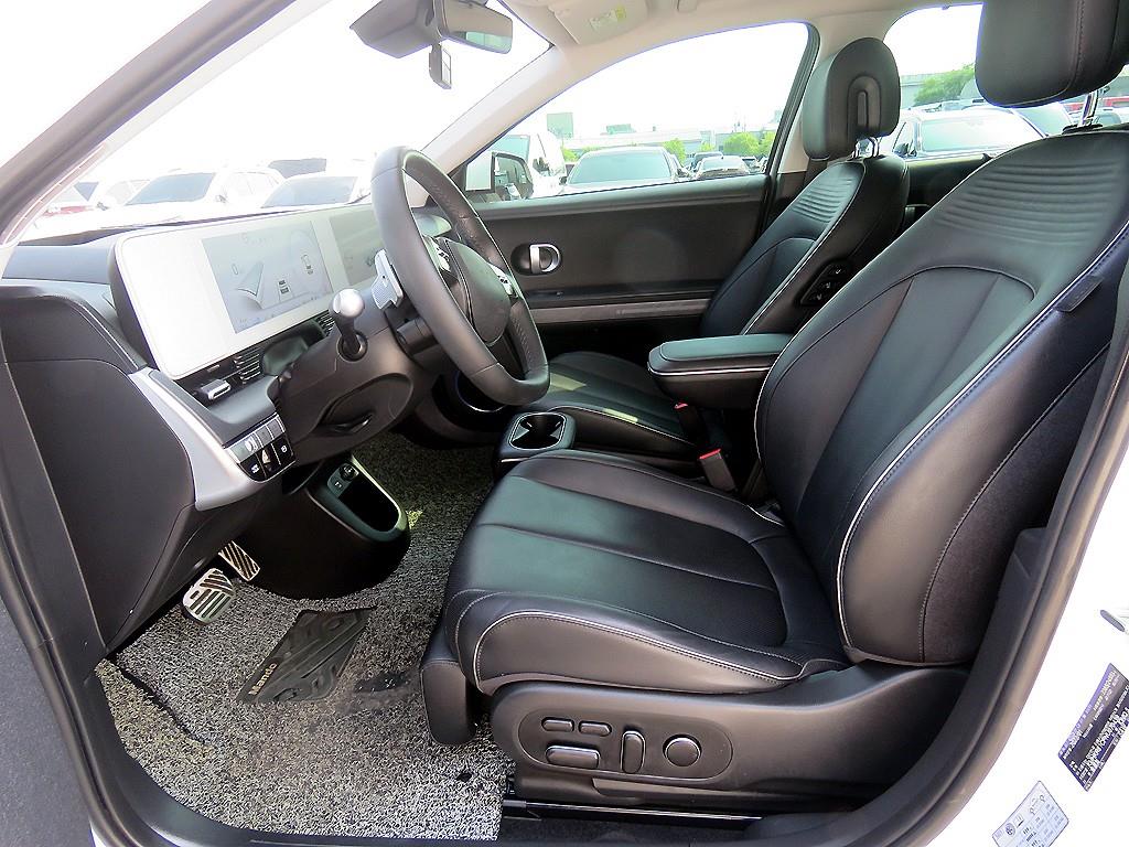 HYUNDAI Ioniq 5 - Vista 7